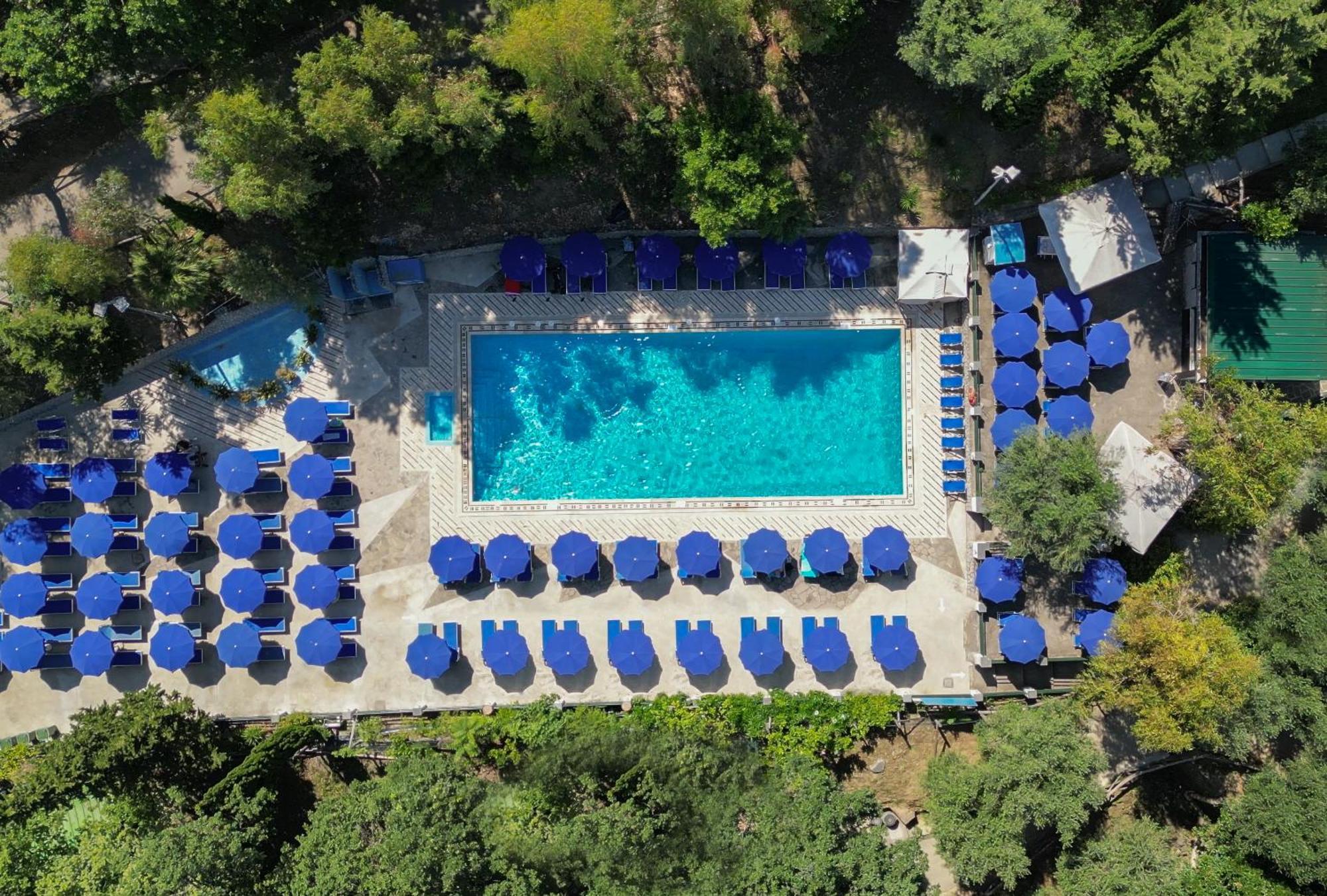 Village Camping Santa Fortunata - Campogaio Sorrento Exteriér fotografie