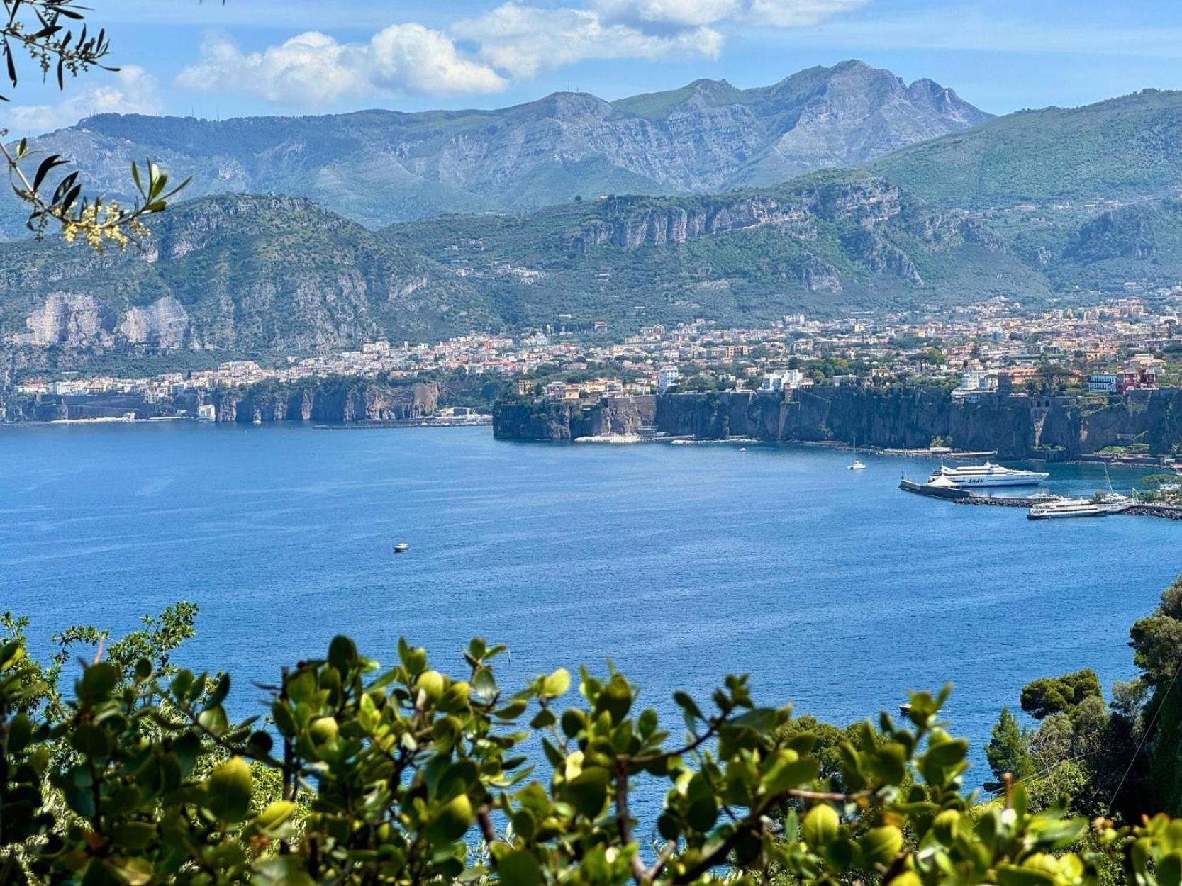 Village Camping Santa Fortunata - Campogaio Sorrento Exteriér fotografie